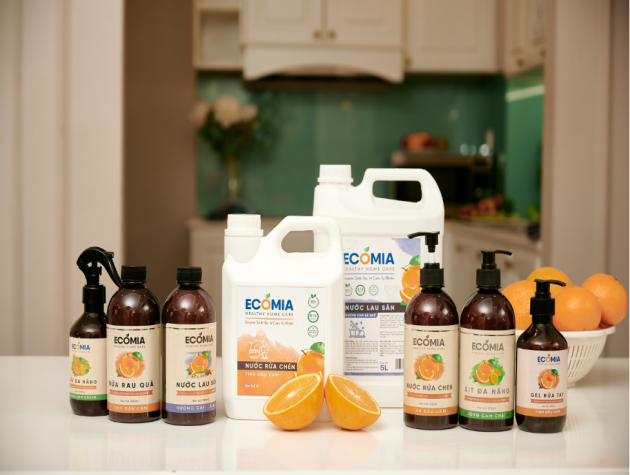 Ra mắt Nước tẩy rửa sinh học từ enzyme cam